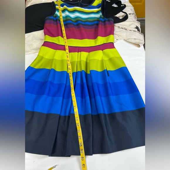 TAHARI Multi color sleeveless stripe scuba fit and flare dress size 12. - Picture 14 of 14